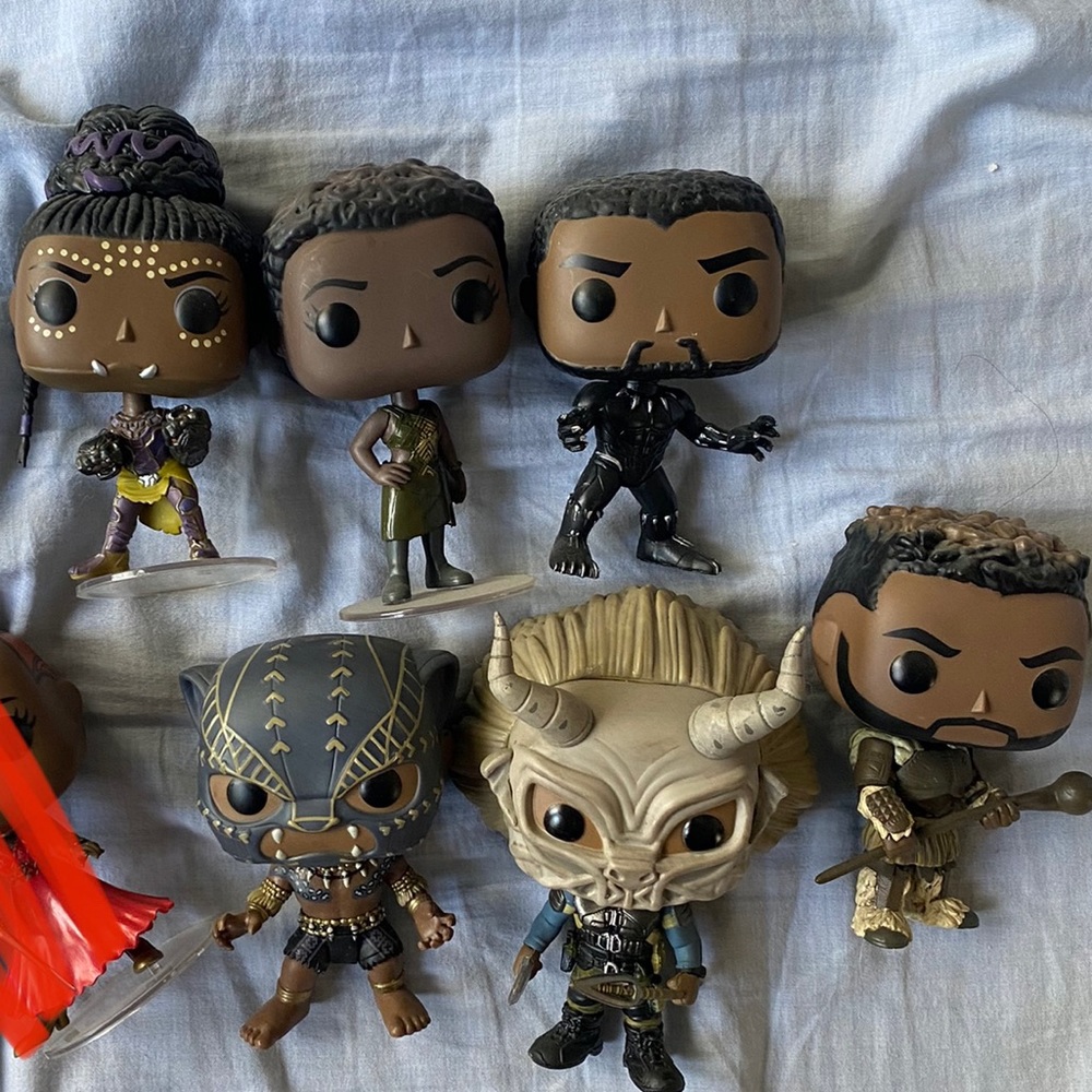 Black Panther Marvel Funko pop bundle
